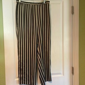 Vince Camuto EUC Striped Slacks M